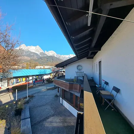 Gesa'S & Tom'S Stadtappartement Saalfelden Zimmer foto